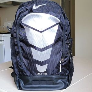NIKE MAX AIR BACKPACK BRAND NEW